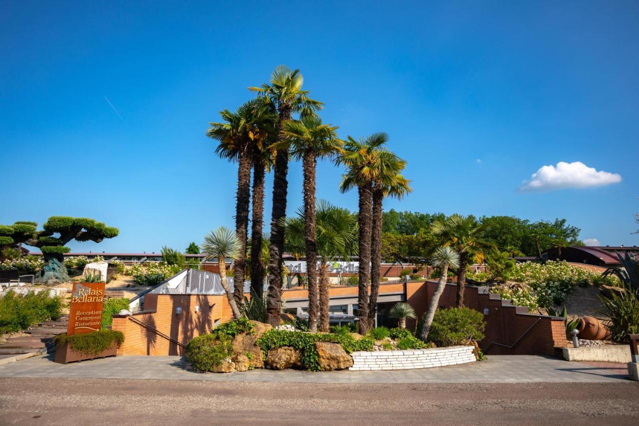 Relais Bellaria Hotel & Congressi سان لاتْسارو دي سافين المظهر الخارجي الصورة